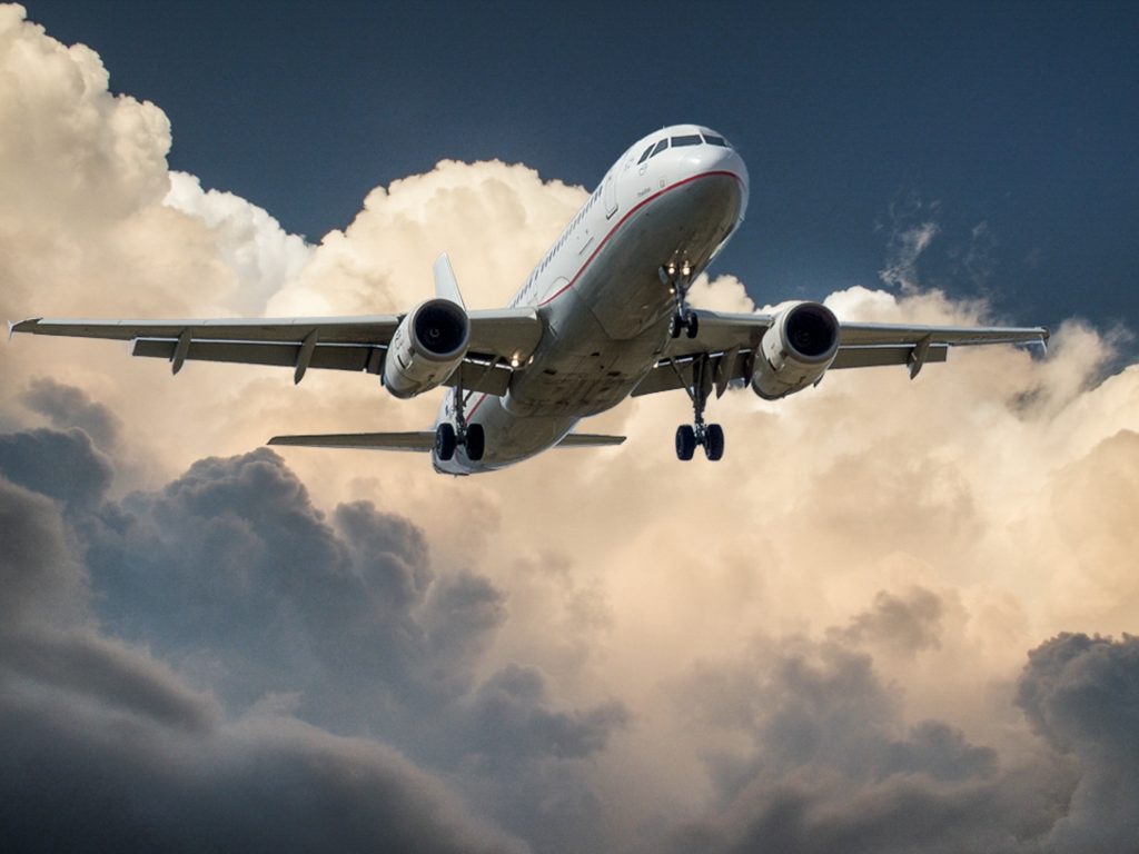 donde estudiar psicología aeronáutica